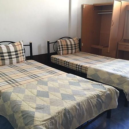 Greentea Guesthouse Krabi town Buitenkant foto